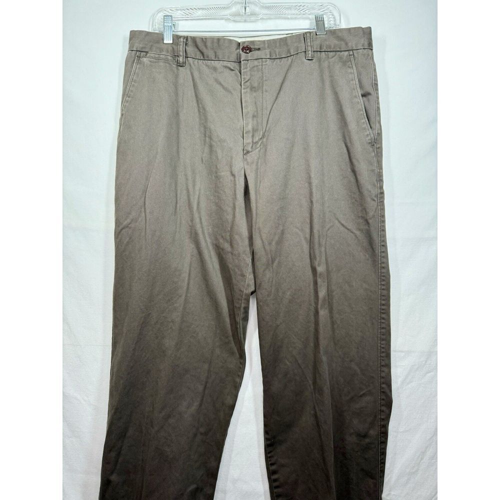 Dockers D3 Classic Khaki Pants Men 36x32 Classic Fit Brown‎ Flat Front Waistband